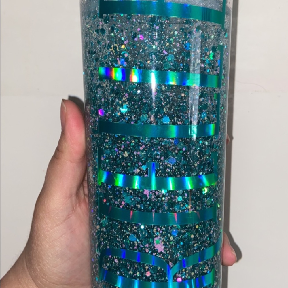 Mint Snow Globe Tumbler